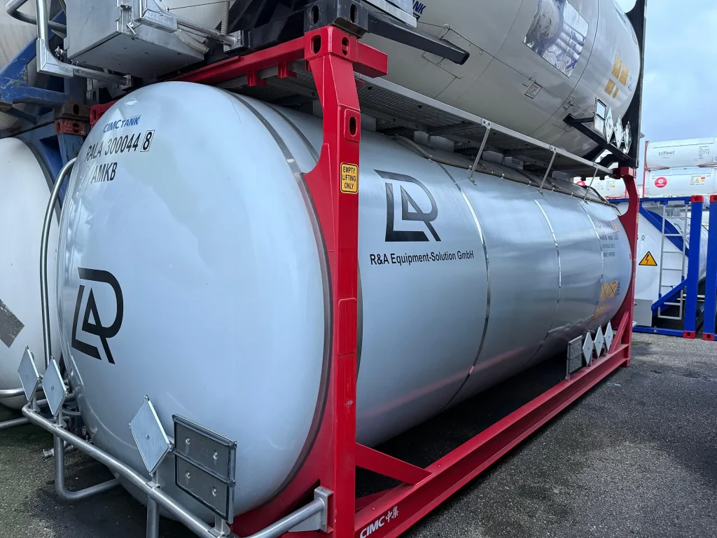 RA Solution Container Lagerung 1024x768
